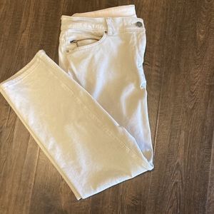 EUC CHICOS size 2 khaki SO SLIMING stretch pants 2 12/14